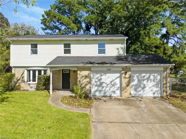 1101 Gauntlet Dr, Chesapeake, VA 23323
