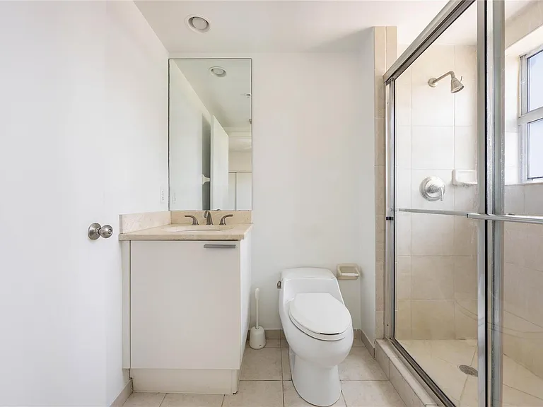14951 Royal Oaks Ln #1109 — Photo 18