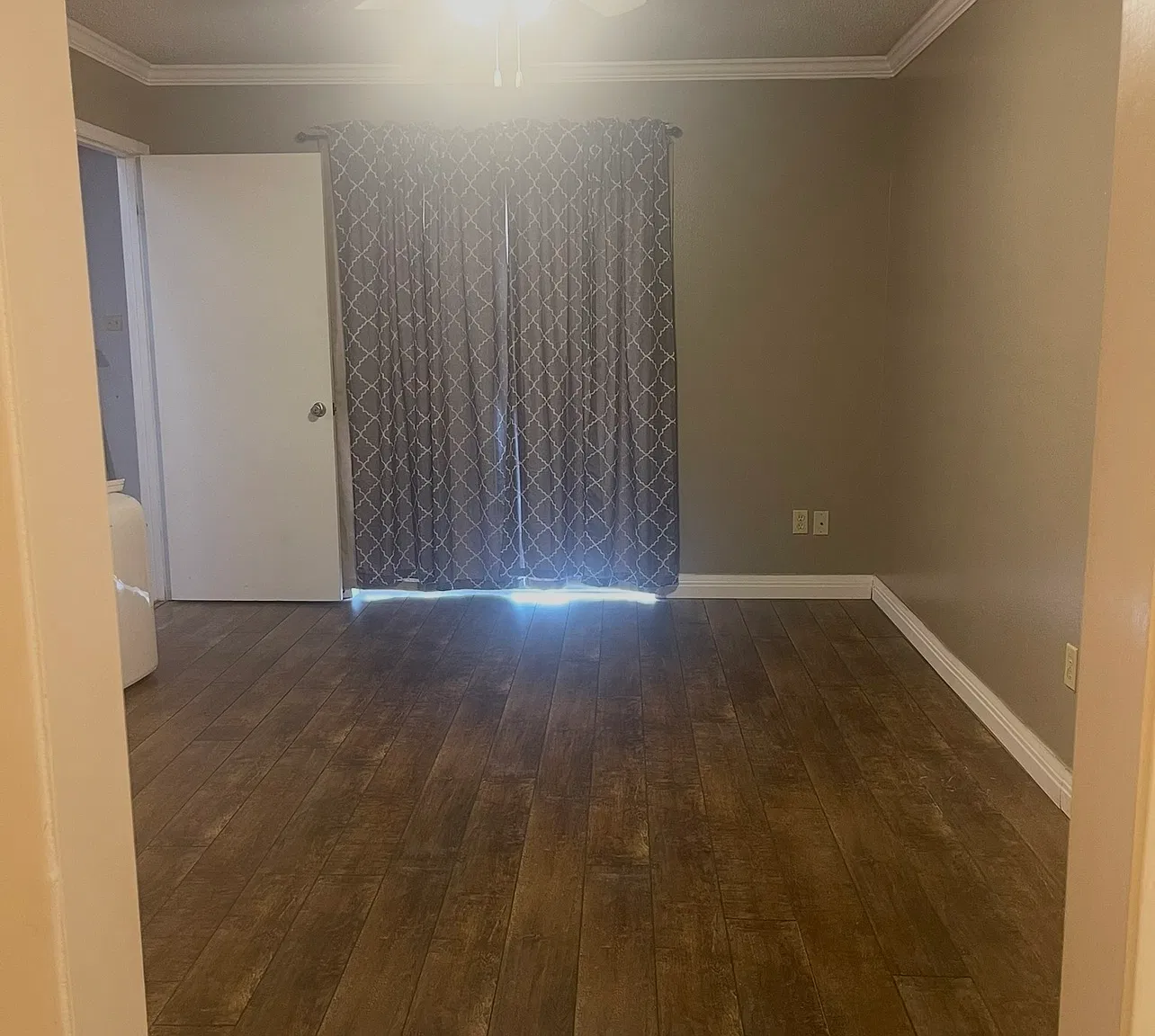 3 bed, 1297 sqft, $1,650 — Photo 4