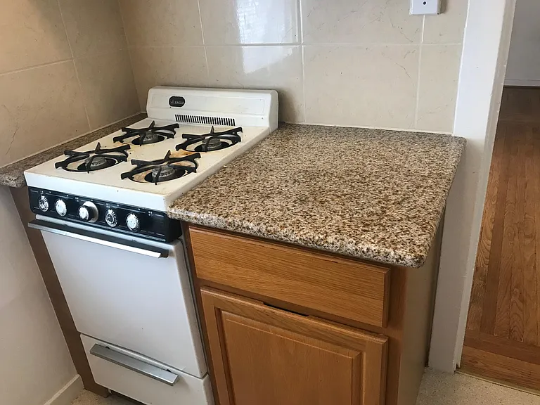 237 Leavenworth St #303 — Photo 8