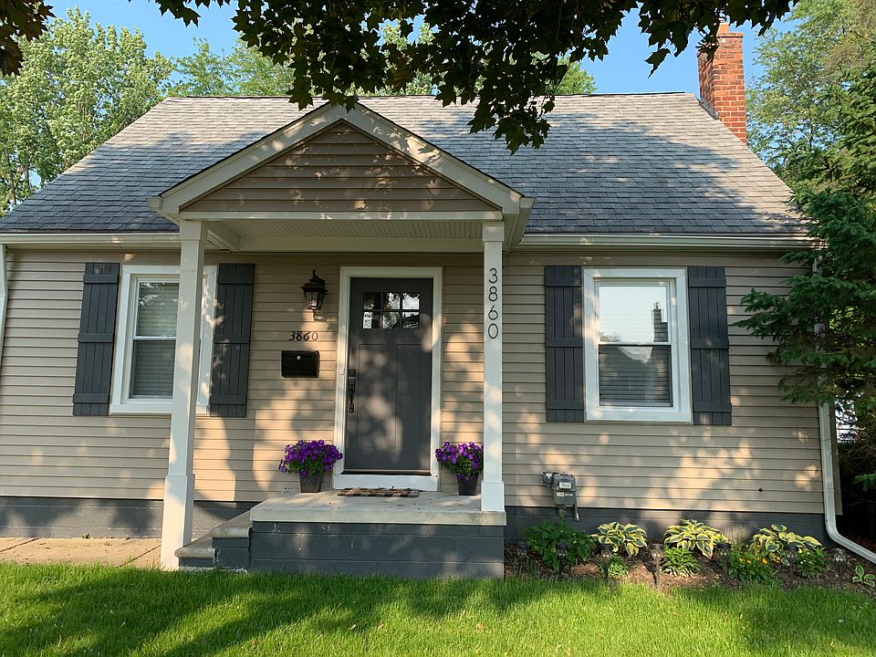 1st image of 3860 Thomas Ave