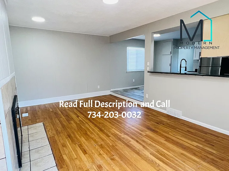 27035 Marshall St — Photo 6
