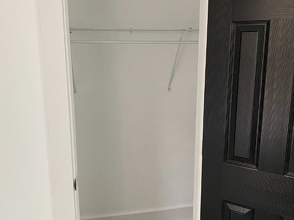 4th image of 710 N Fulton Ave