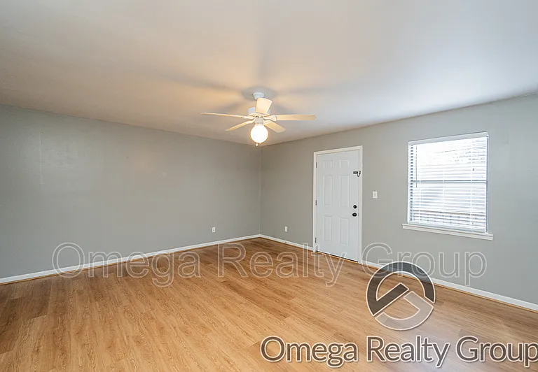 400 7th St E #2H — Photo 8