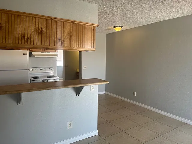 1736 E Brill Street — Photo 2