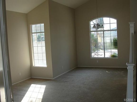 3rd image of 28641 Highpoint Ave
