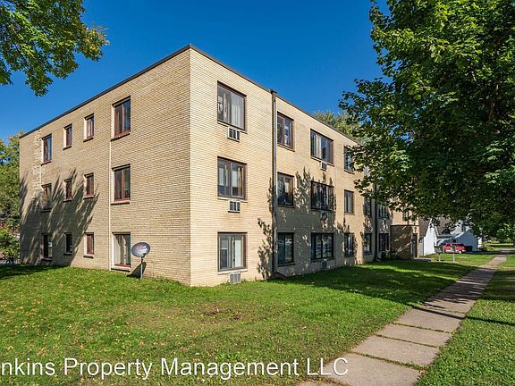 2nd image of 117 Church St APT 203