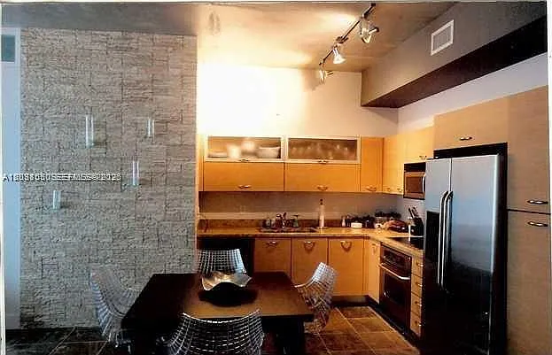 2275 Biscayne Blvd #Penthouse 103 — Photo 6