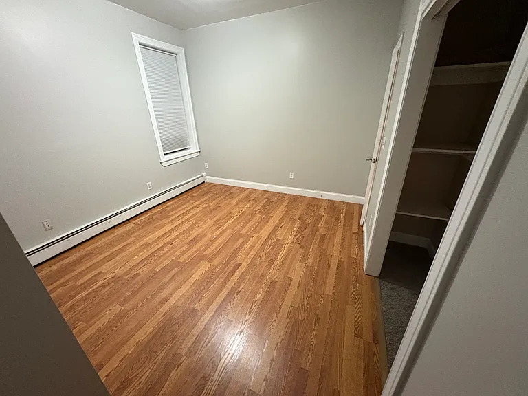 154 Lloyd St #1 — Photo 8