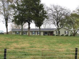 30 L Smith Rd, Petersburg, TN 37144