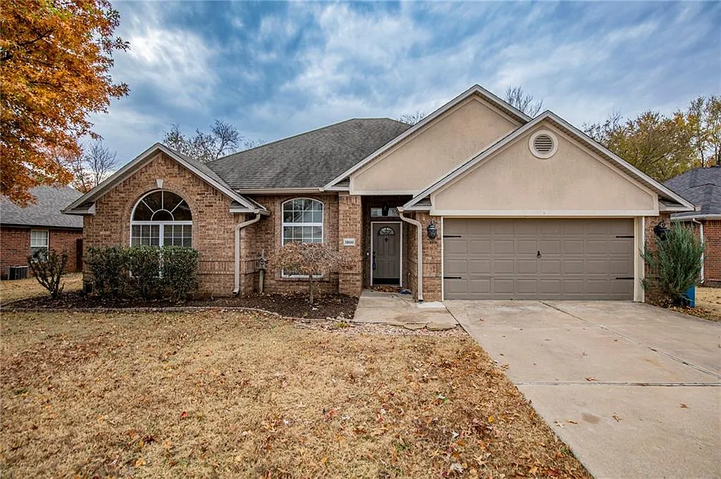 3 bed, 1646 sqft, $2,350 — Photo 2