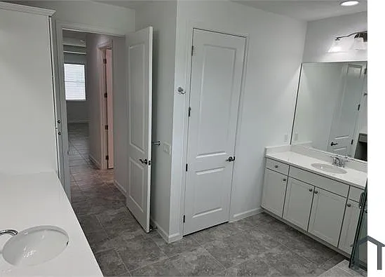 16475 Capilano Ct — Photo 34