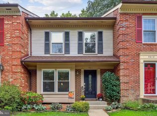 9011 Kerrydale Ct, Springfield, VA 22152