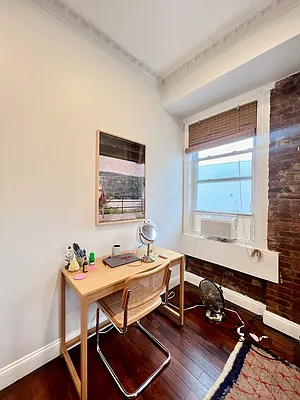 Rented by Mae Equities | media 7