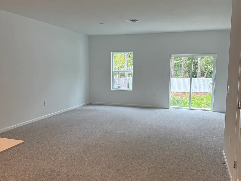 5470 NW 22nd Dr — Photo 4