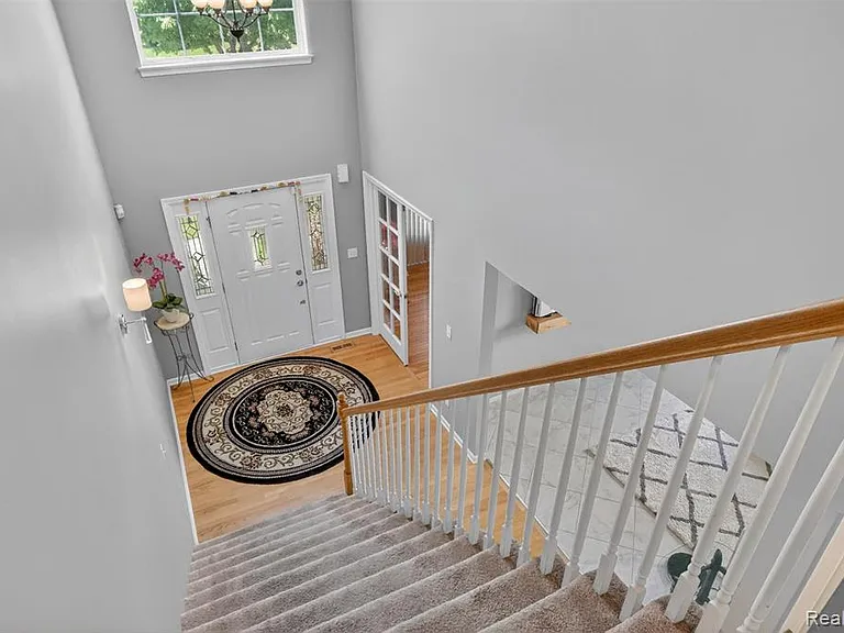 2825 Long Meadow Ln — Photo 23