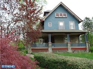 135 Webster Ave, Wyncote, PA 19095