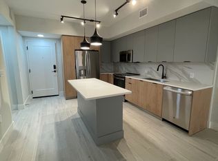 8034 NW 42nd St #G32, Miami, FL 33166