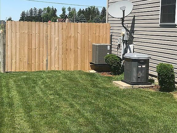 4th image of 1204 Finch Dr