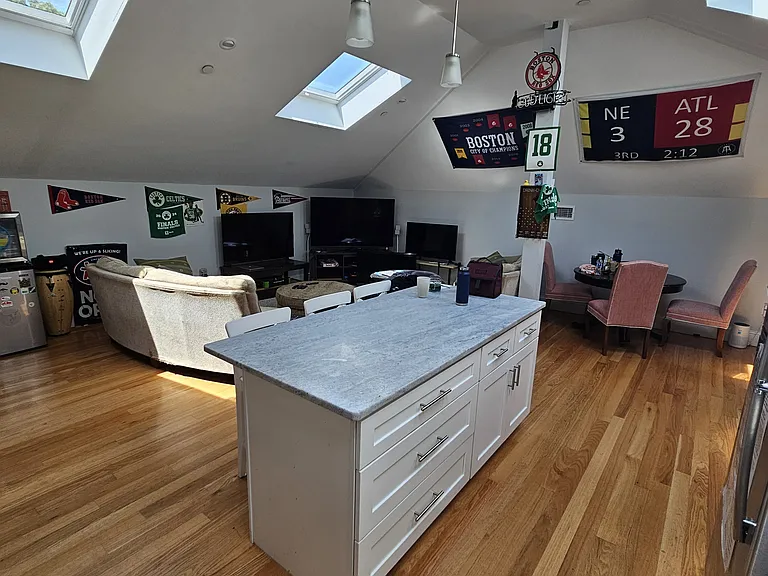 18 Murdock St #9 — Photo 4