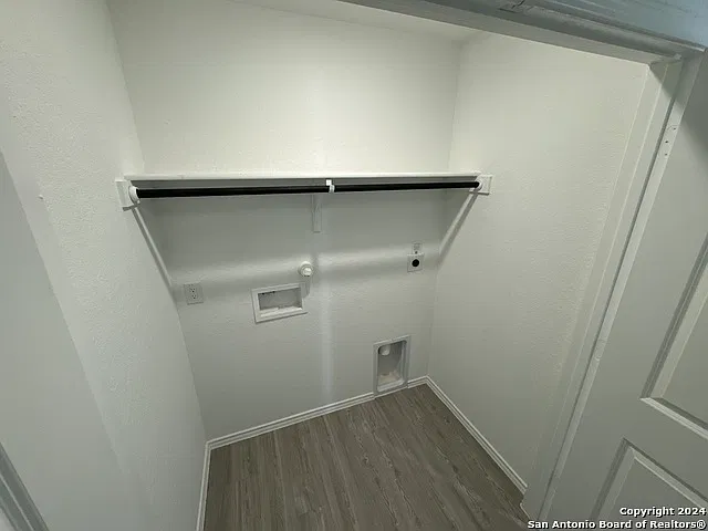 3508 Axis Hill St — Photo 7