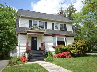 101 Rynda Rd, South Orange, NJ 07079