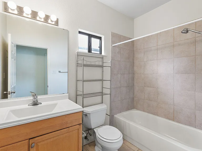 1103 Advance St — Photo 19
