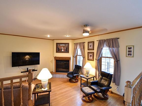 2nd image of 3003 REVERE ROAD
