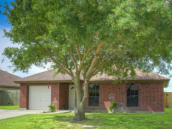 3rd image of 2201 Westlake Ct
