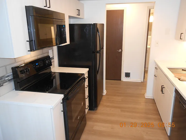 2924 Ross Dr #H17 — Photo 8