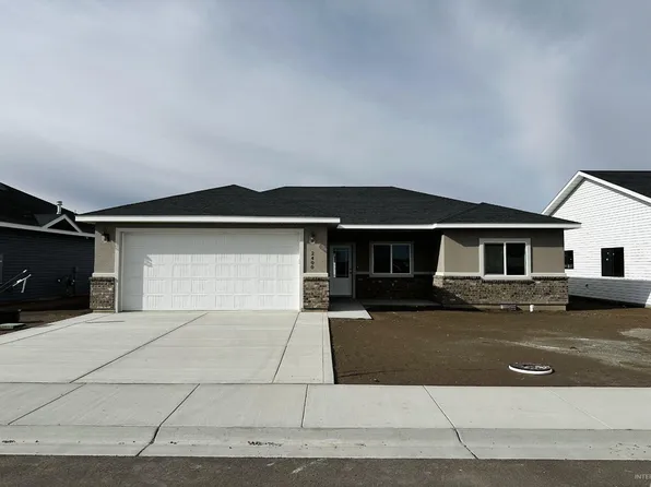 2400 Bristol Ave, Burley, ID 83318