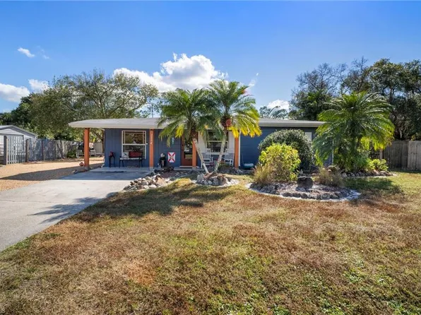 2114 E Gardenia CIR, NORTH FORT MYERS, FL 33917