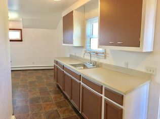 142 Kansas St APT 4, Cheyenne, WY 82009