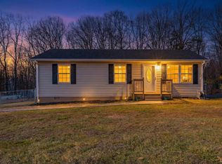 155 Odins Bow Rd, Madison Heights, VA 24572