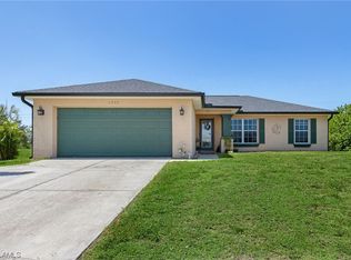 1939 Kismet Pkwy E, Cape Coral, FL 33909