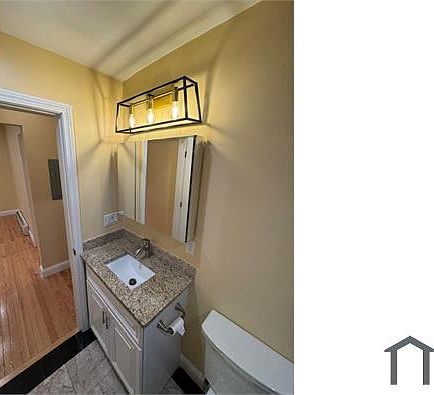 5th image of 27 Fessenden St #1