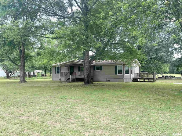 35 Bullock Ln, Metropolis, IL 62960