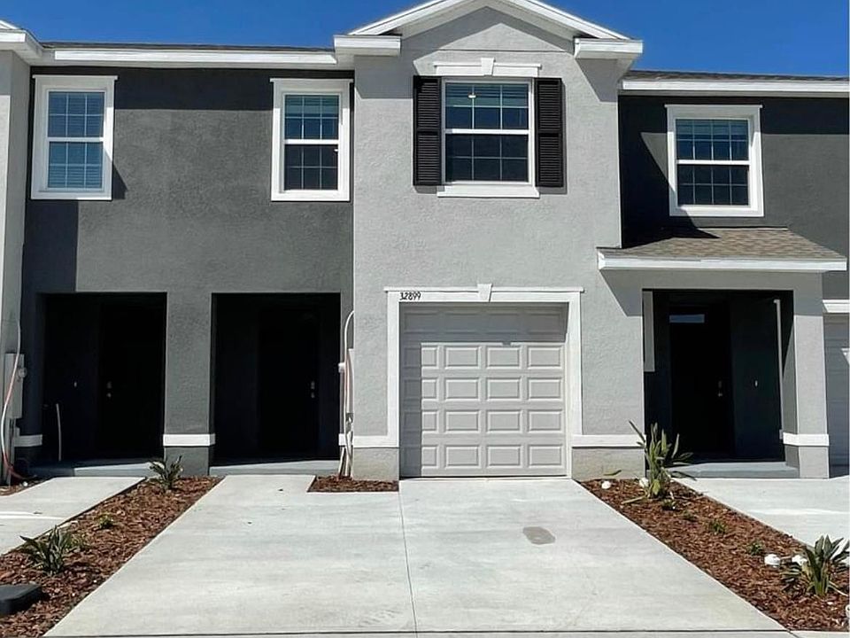 1st image of 32899 Pez Landing Ln