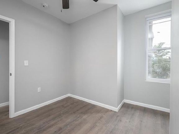 3rd image of 2111 Wilkens Ave