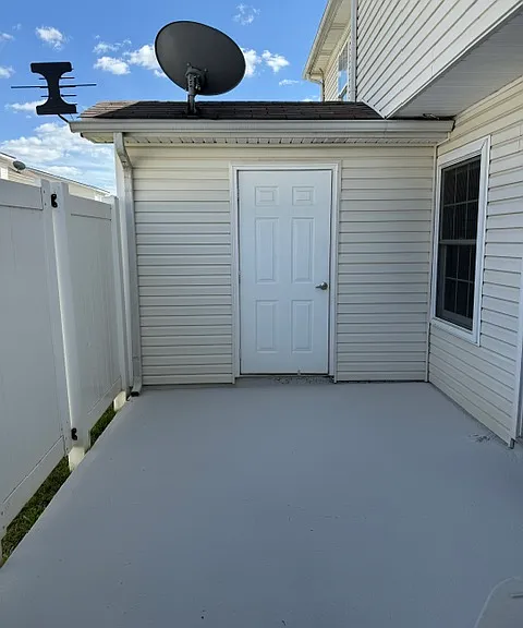 1026 Wolves Den Pl — Photo 17