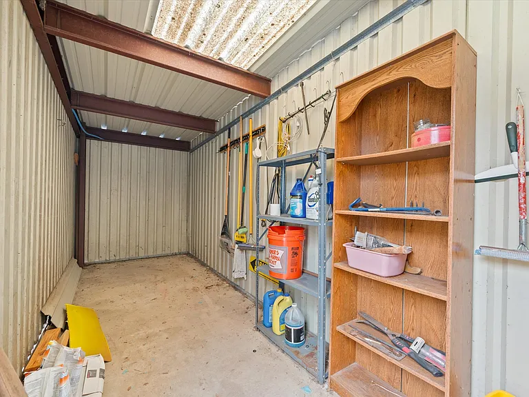5718 Cancun Dr — Photo 23