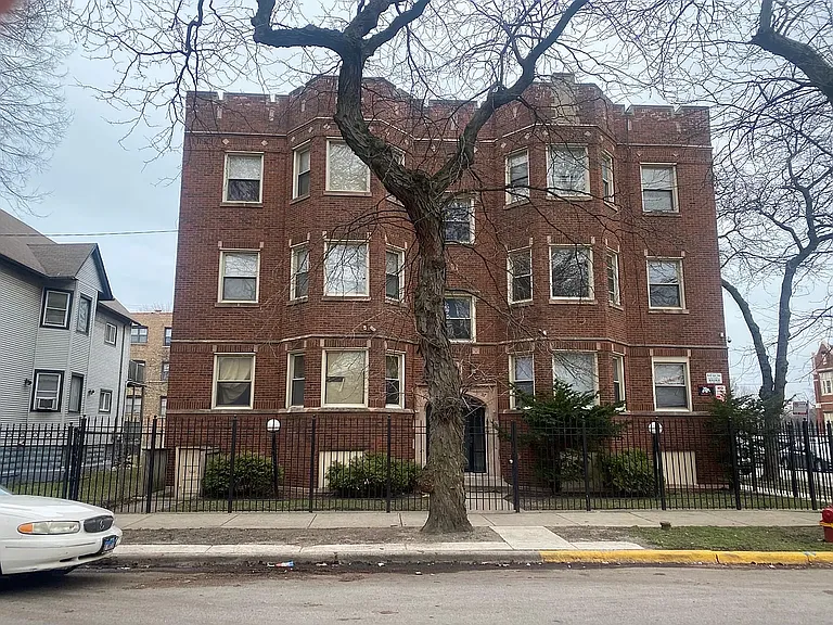 7657 S Drexel Ave #3 — Photo 1