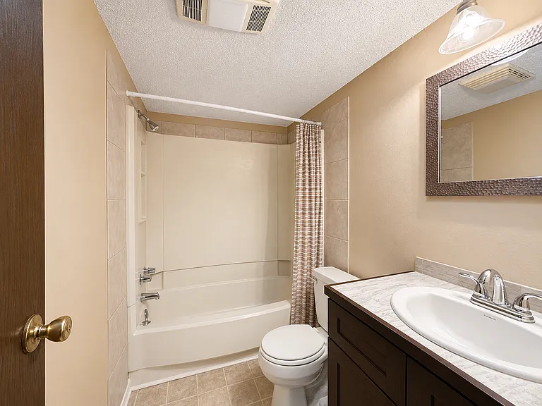 108 Calypso Ln #B — Photo 7