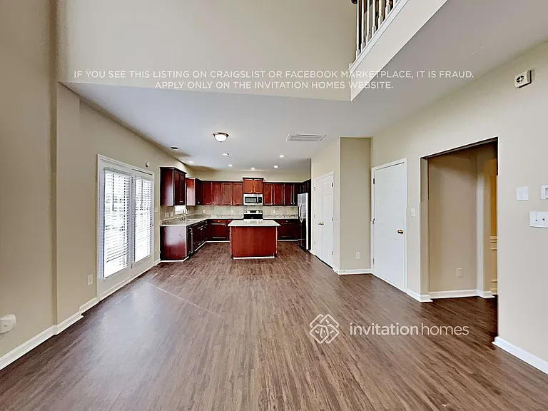 3401 Paxton Ridge Dr — Photo 6