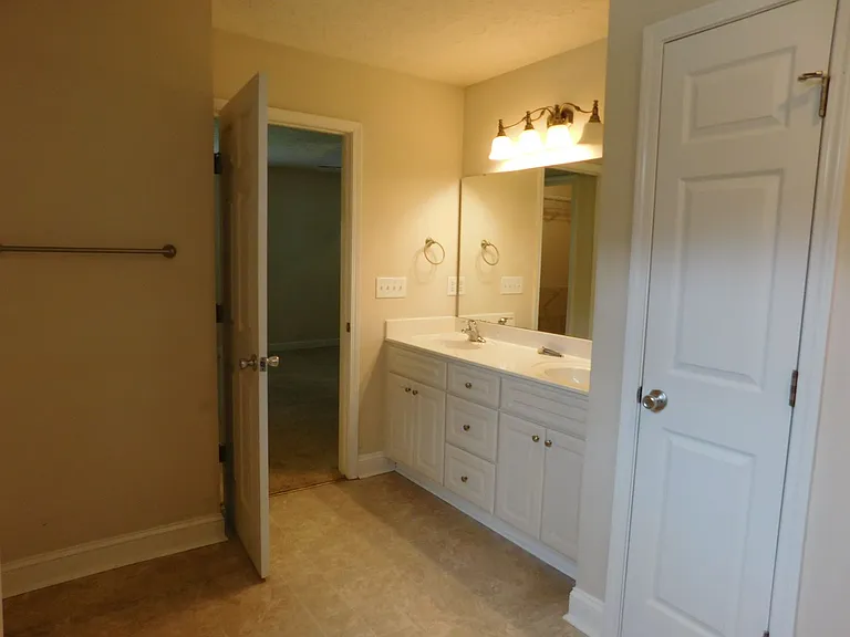 408 Sweet Gum Way — Photo 20