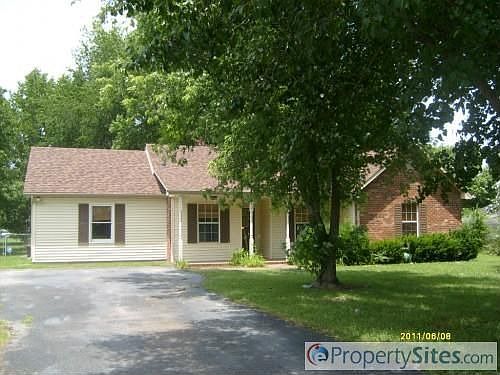 1st image of 103 Hartwood Ln