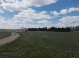 19101 13th St NE, Minot, ND 58701