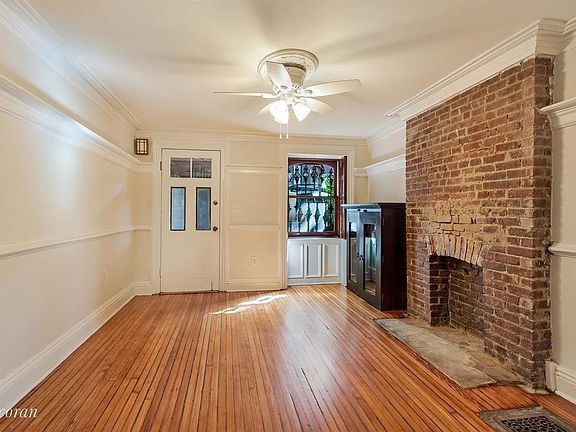 3rd image of 34 Cambridge Pl #G