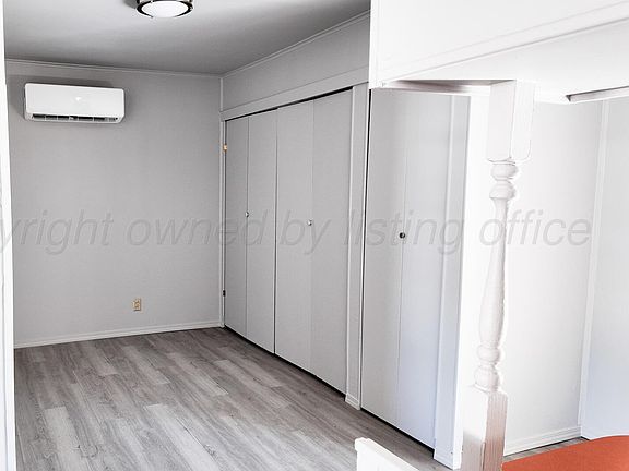 5th image of 321 Anne St