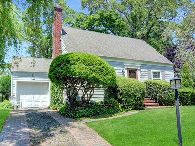 195 Loines Avenue, Merrick, NY, 11566